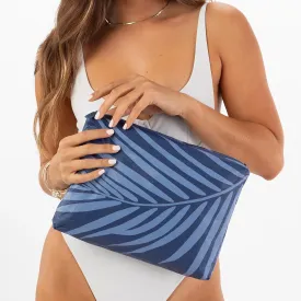 Aloha Collection Shade Mid Pouch - Current On Navy