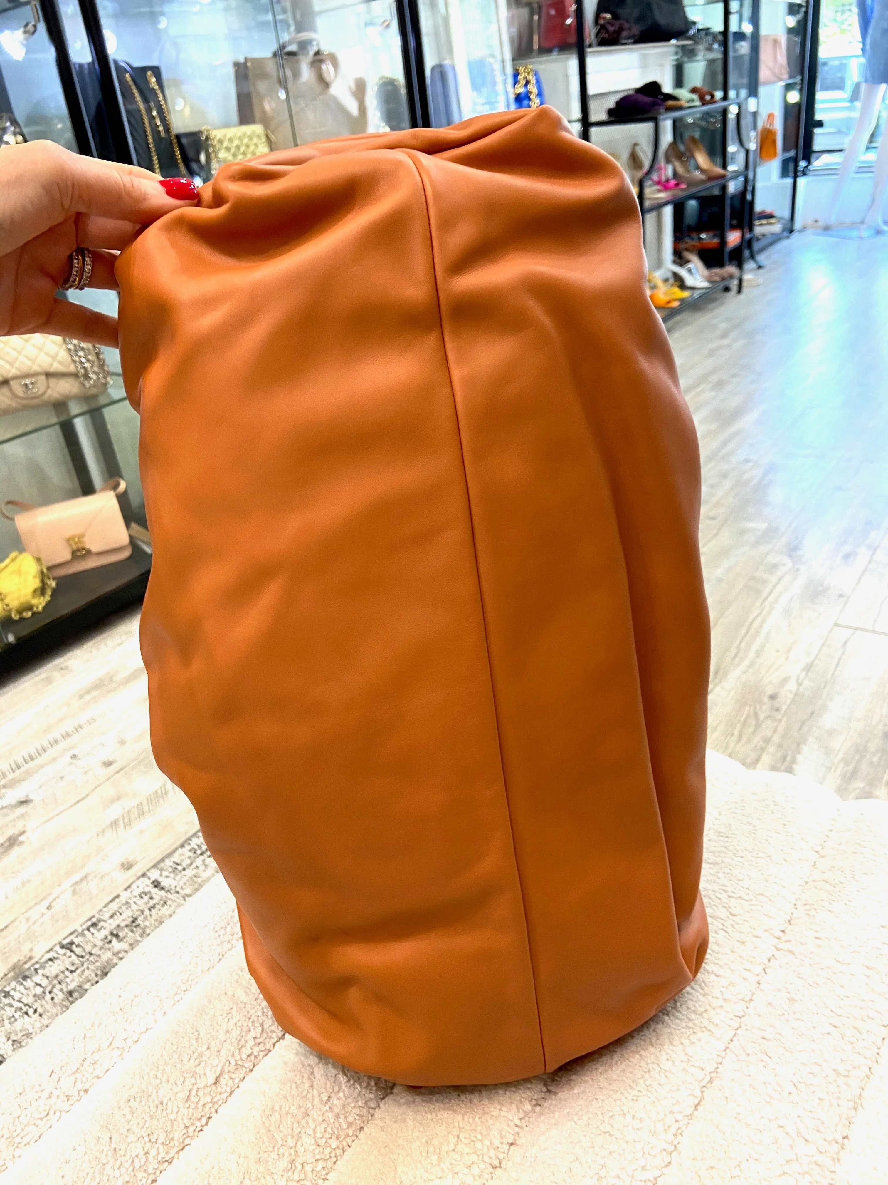 BOTTEGA VENETA SMOOTH BUTTER CALFSKIN MAXI SHOULDER BAG