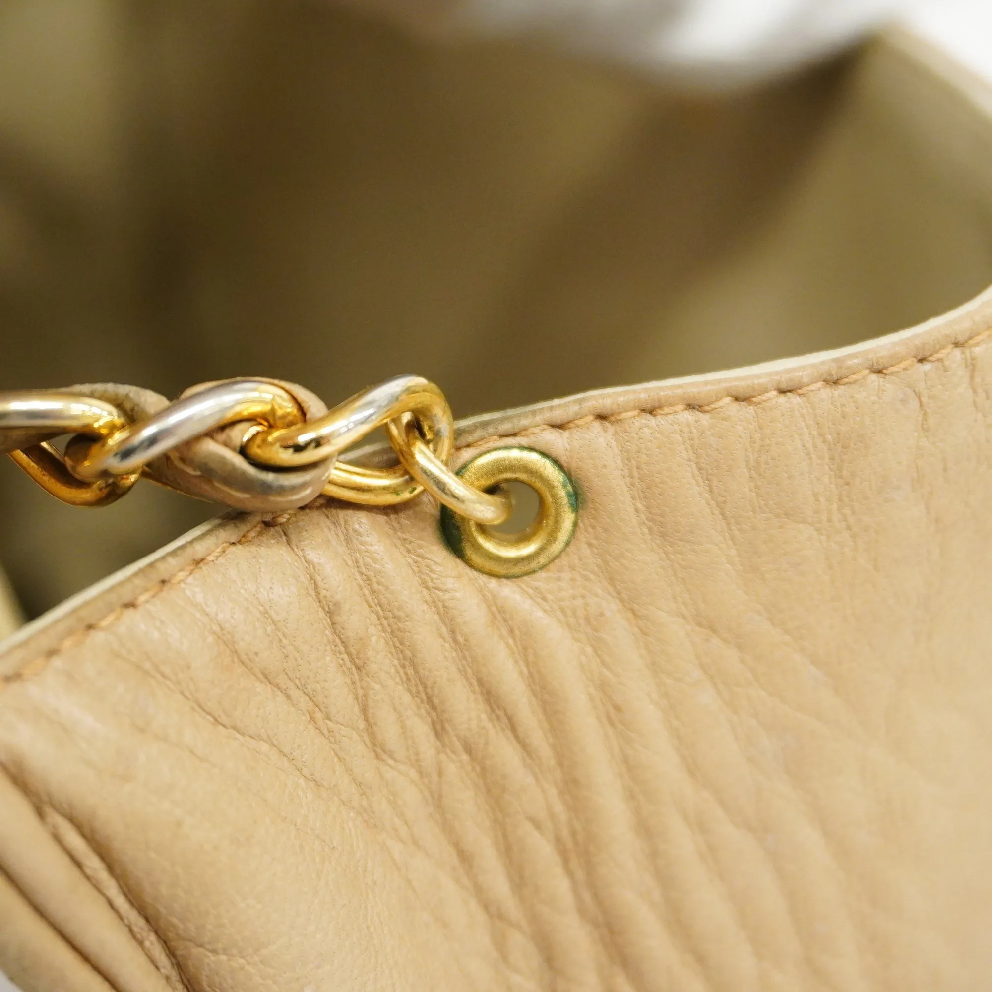 CHANELAuth  Matelasse Single Chain Women's Leather Shoulder Bag Beige