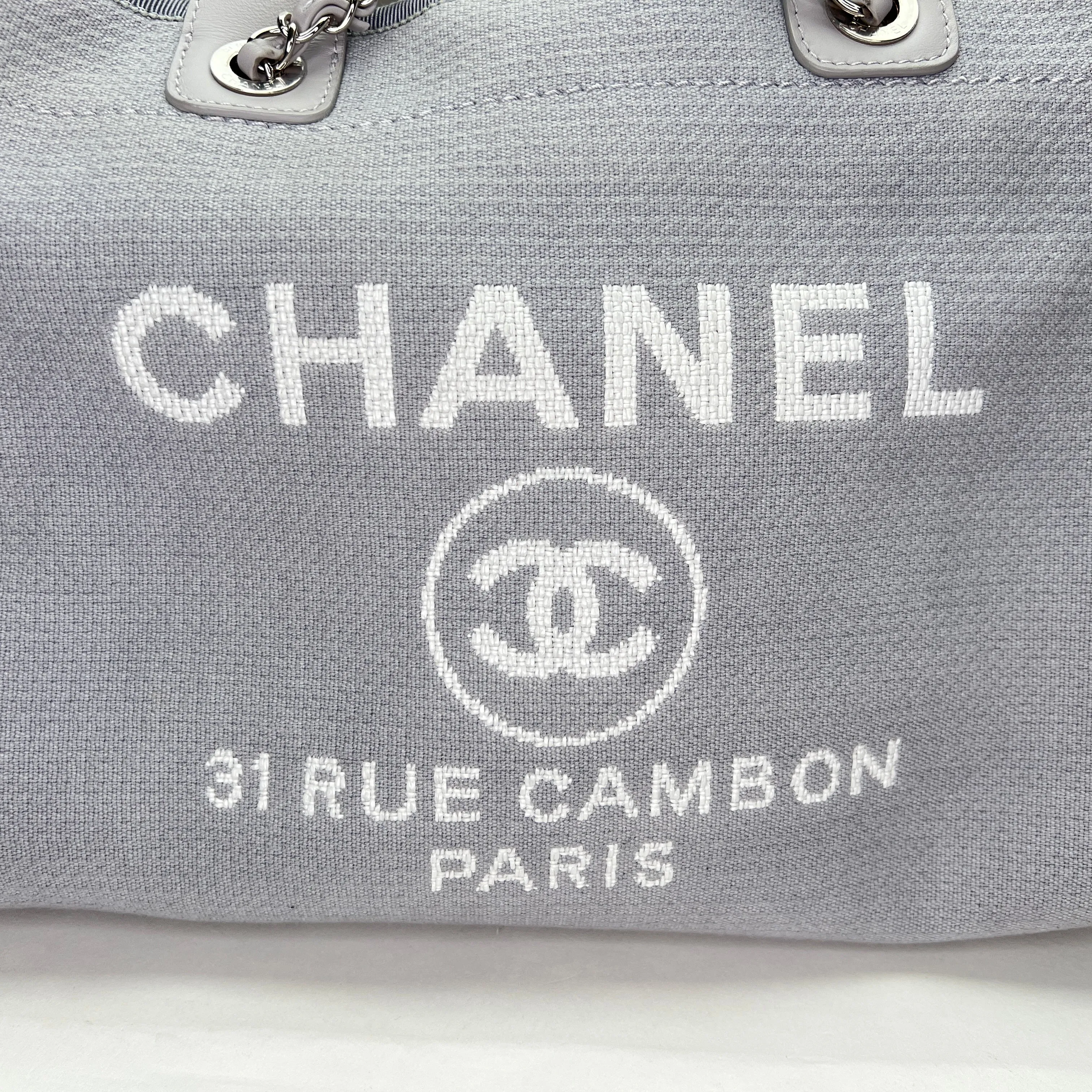 Deauville Medium Grey Tote Bag in Canvas, Silver hardware