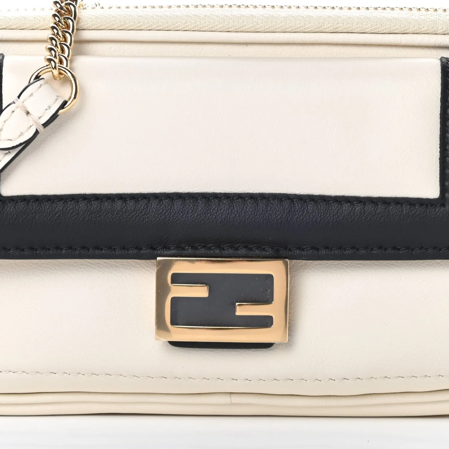 Fendi Vitello Grace Matte Bicolor Easy Baguette Black White 8BS044