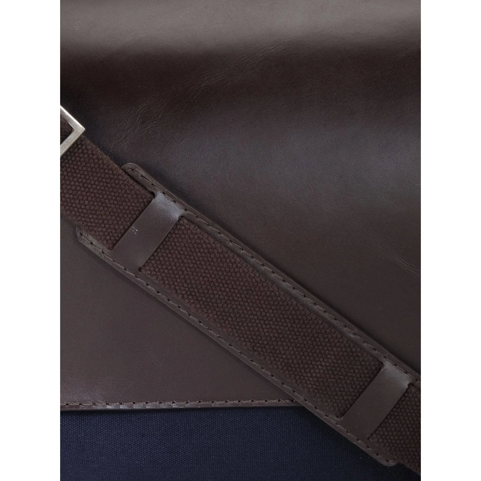 Leather Messenger Bag - PR1109
