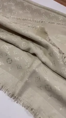Limited  Great stock of Gucci Lv Scarves(18) pieces